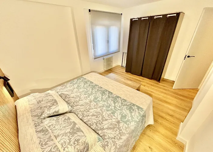 Imak Barrio Del Ave * 萨拉戈萨